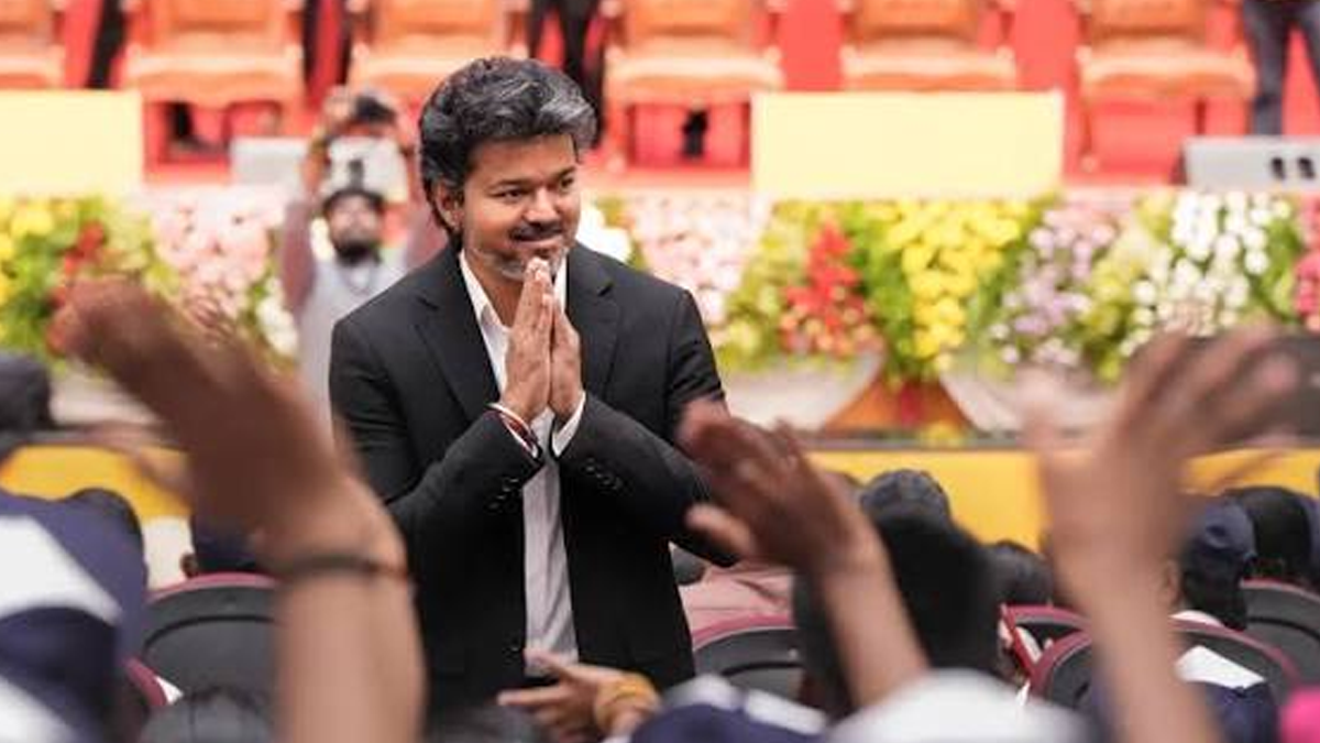 சென்னையில் முதல்வர் விஜய் தலைமையில் மாணவர்கள் போதைப்பொருள் எதிர்ப்பு உறுதிமொழி ஏற்பு!